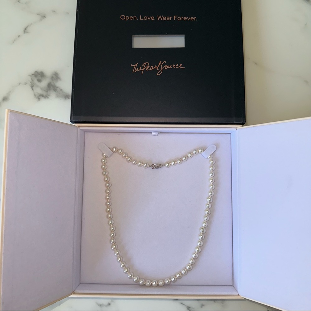 8.0-8.5mm White Freshwater Pearl Necklace - AAA Quality